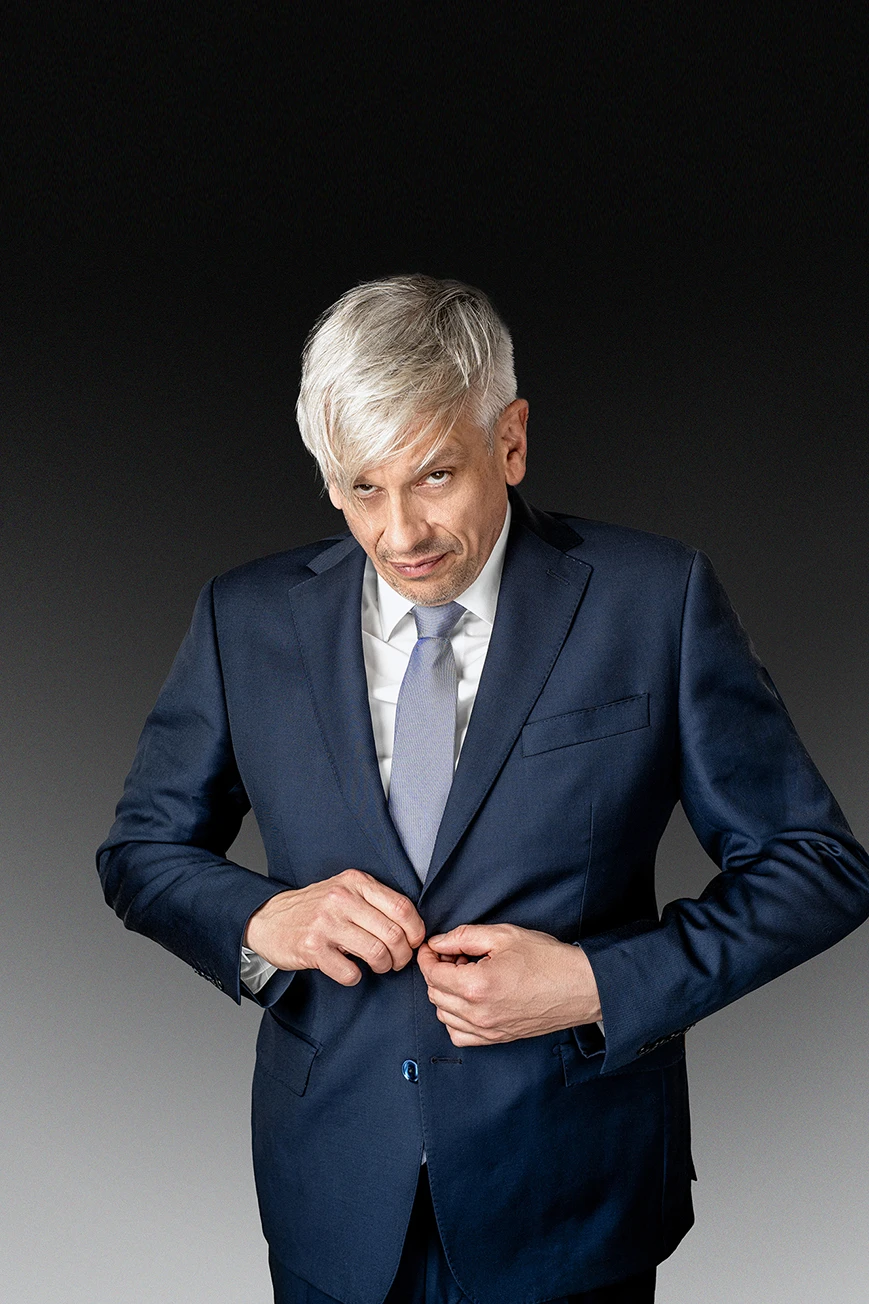 Ganzkörperportrait Mathias Tretter